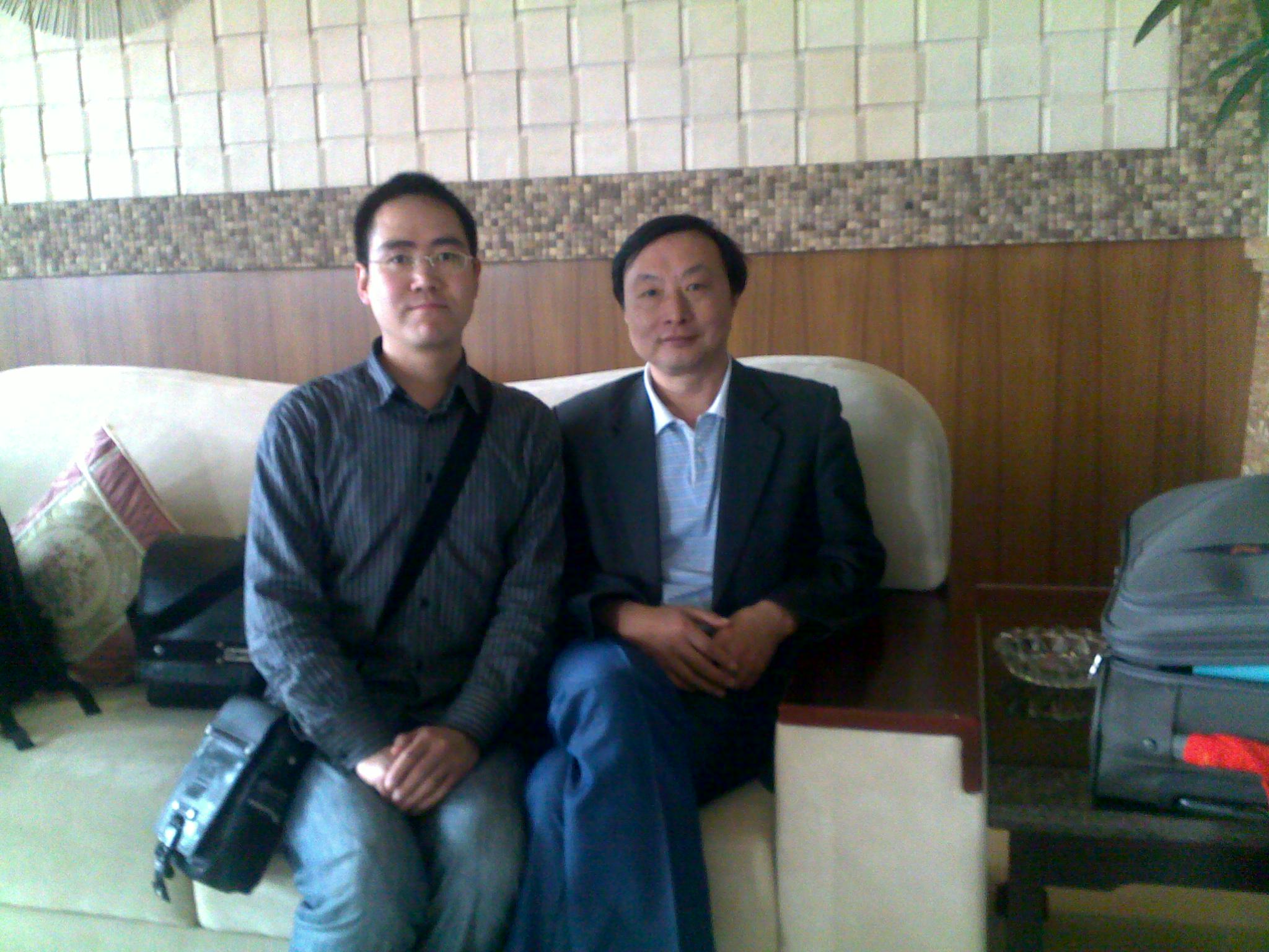 20100116李国栋和儒豹搜索吴总.jpg
